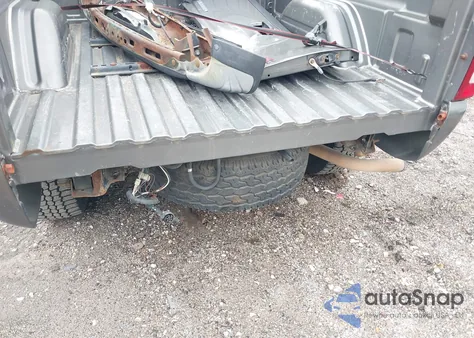 2000 GMC Sierra 1500 Sle из США, поврежденный, VIN 2GTEK19T1Y1327378